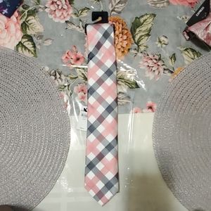Tie